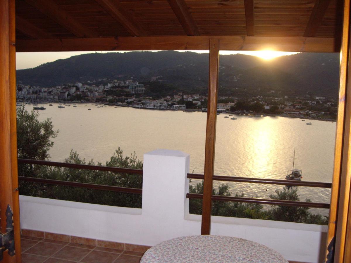 Appartement Ourania Sea Breath à Punta Extérieur photo